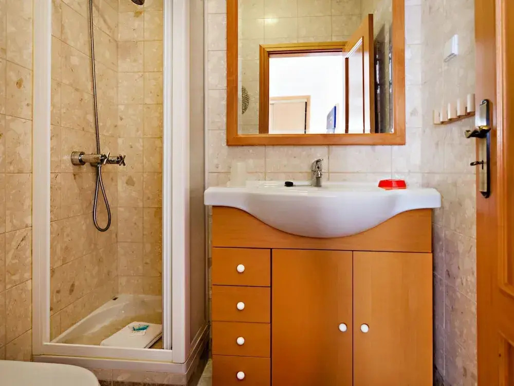 Alameda Apartment by My Choice
