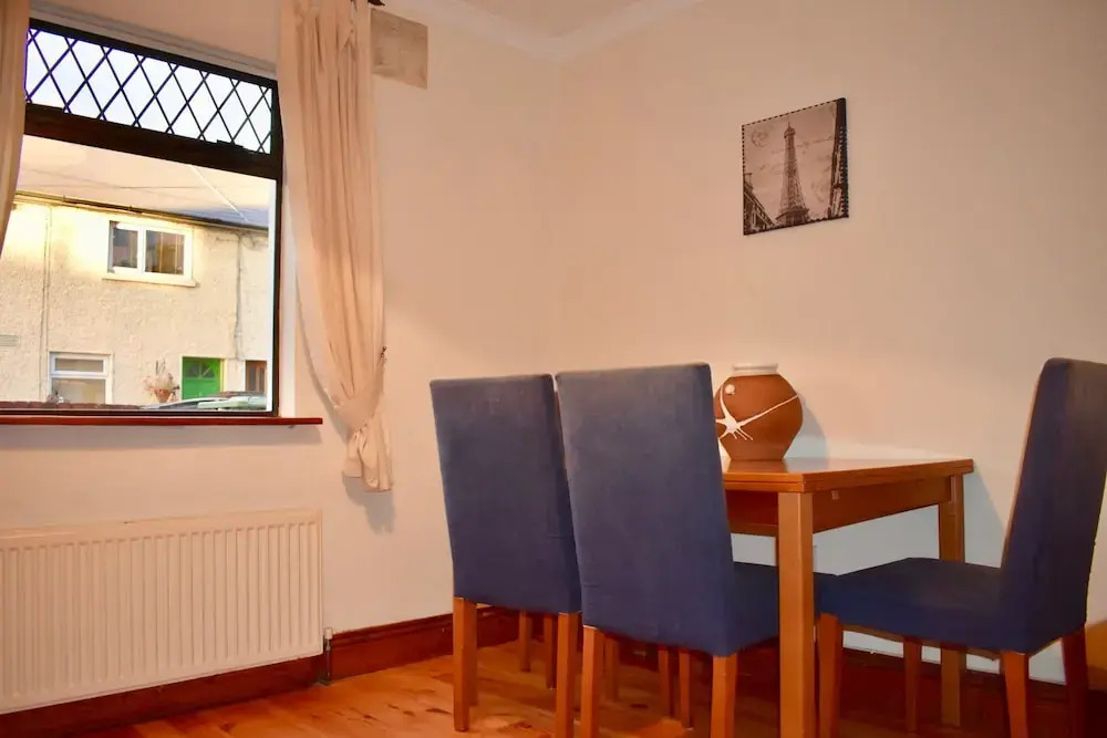 Traditional 2 Bedroom House in Dublin City Centre