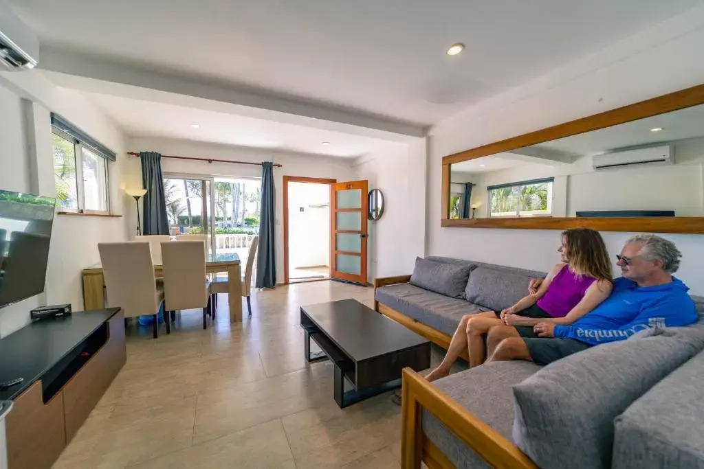 KITE BEACH Oceanfront LUXURY 2 BEDROOM - Patio by pool 100Mbps