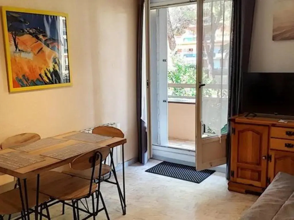 Appartement Bormes-les-Mimosas, 2 pièces, 4 personnes - FR-1-610-58