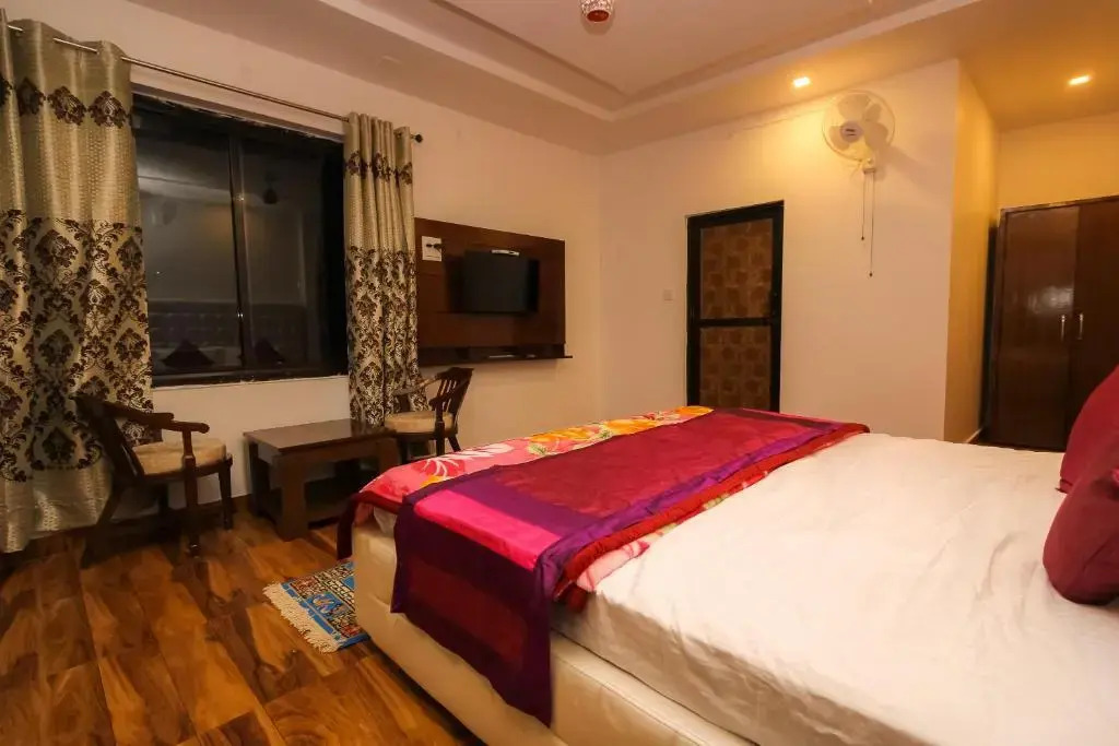 Hotel the village residency
