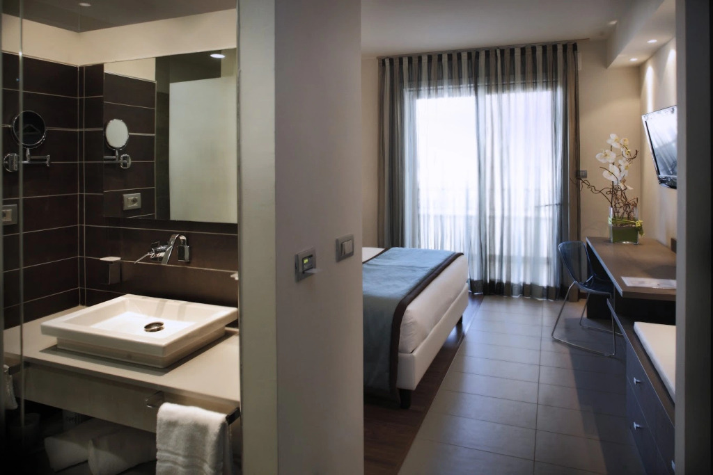 Yes Hotel Touring & SPA