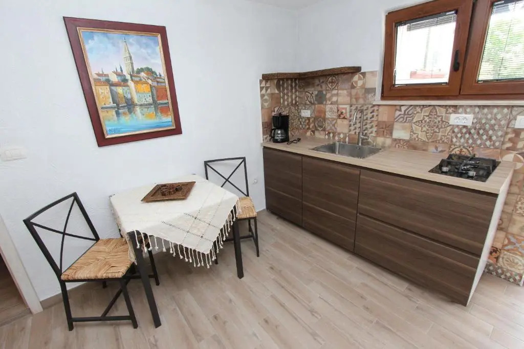 Apartments Midea 2