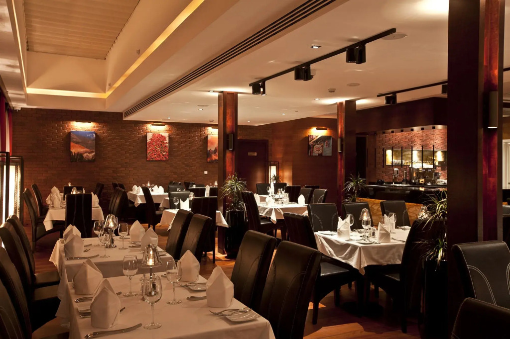 Zubarah Hotel