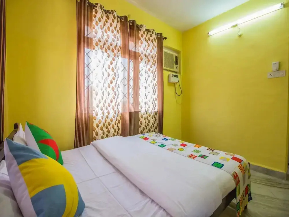 OYO 11356 Home Sea facing 3BHK Dona Paula