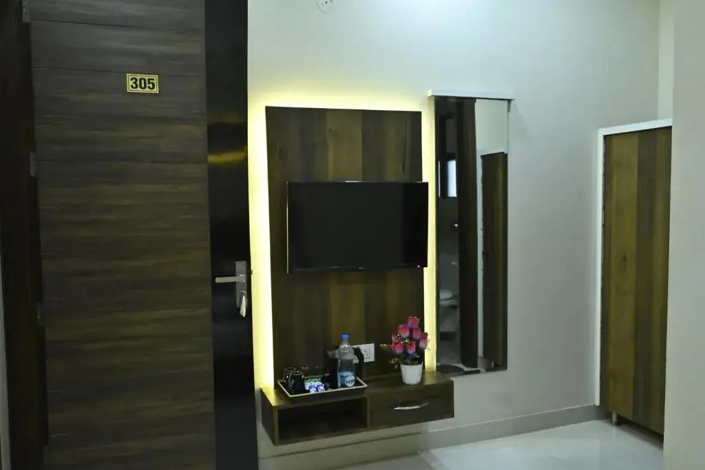 GUNTAS RESIDENCY