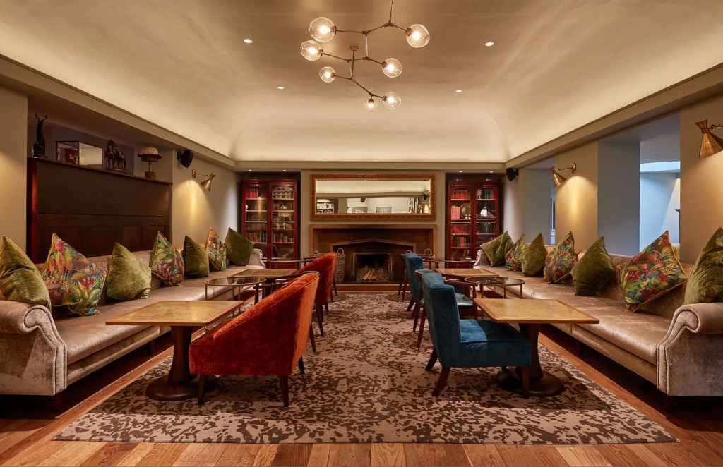 Angel Hotel