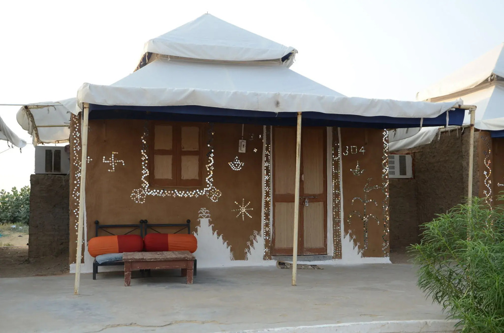 K K Resorts & Camp