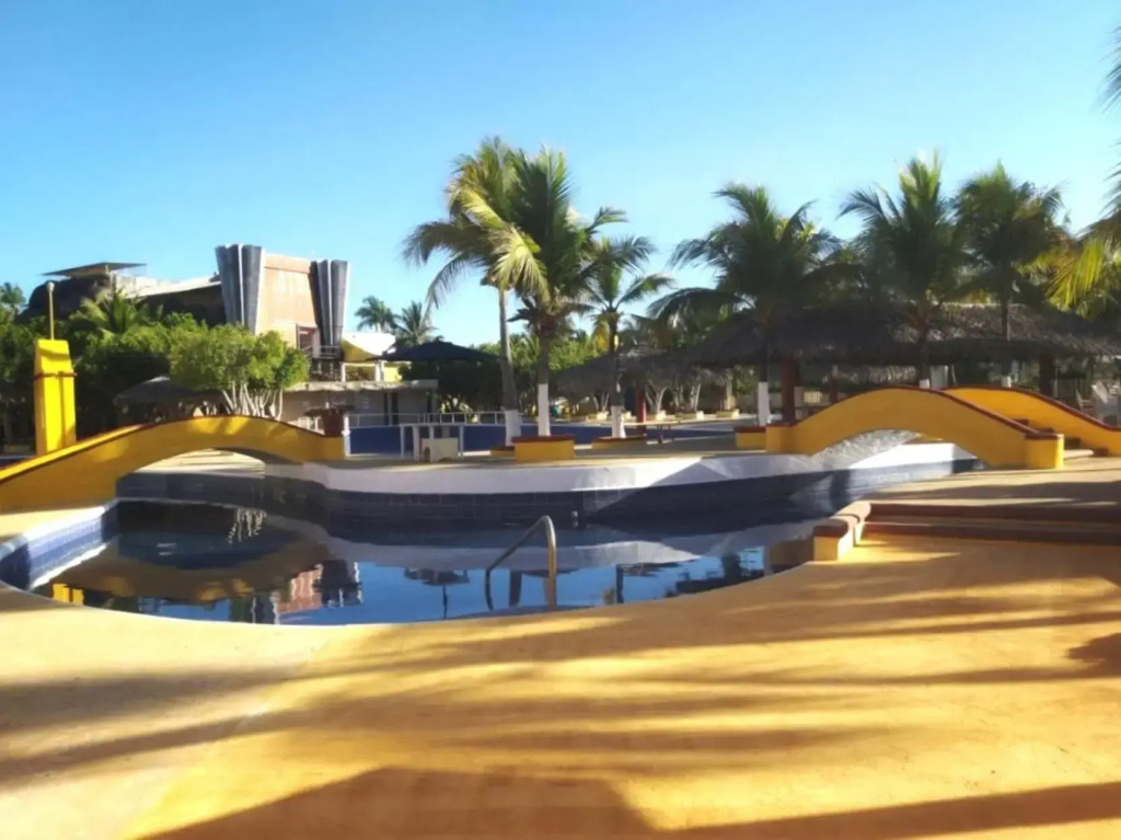 Ixtapa Palace