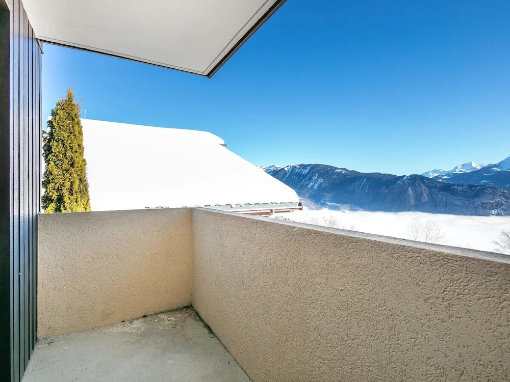3-guest Terrace Stay in Doucy Village
