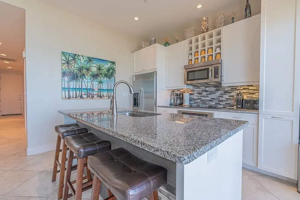 High Seas 3 Bedroom Condo