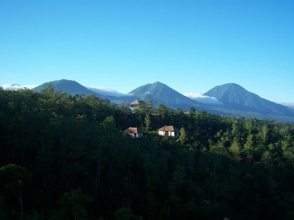 Munduk Moding Plantation Nature Resort
