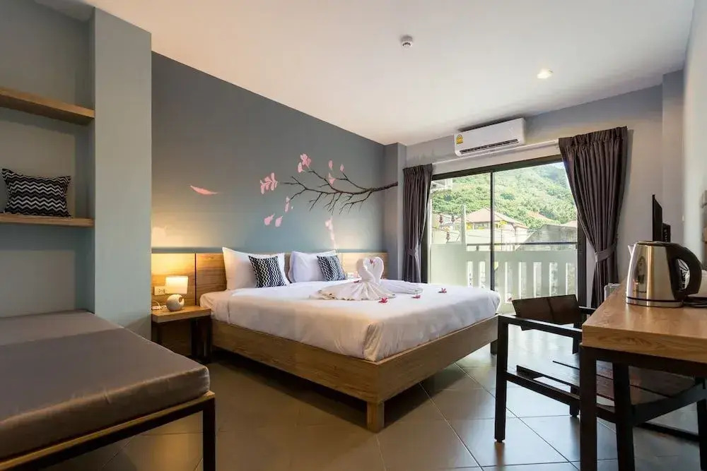 iNest Poshtel