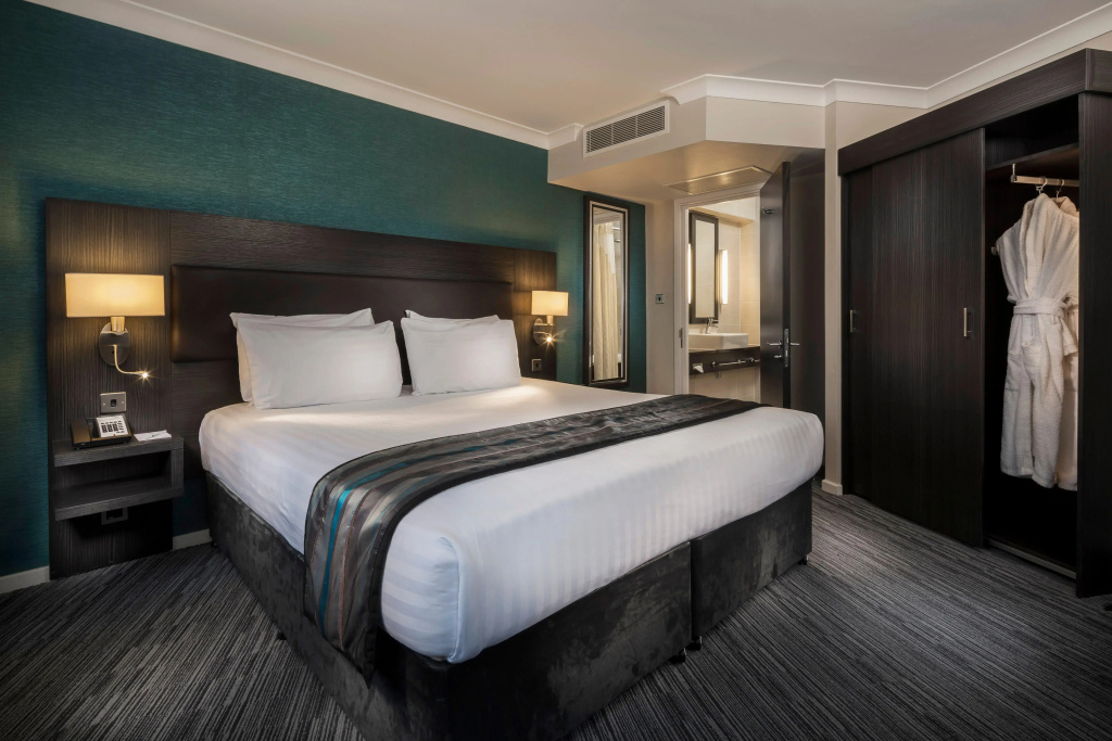 Holiday Inn London Gatwick - Worth by IHG