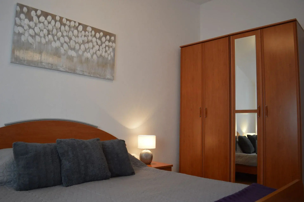 Apartment Tome - sea view : A1 Tisno, Island Murter