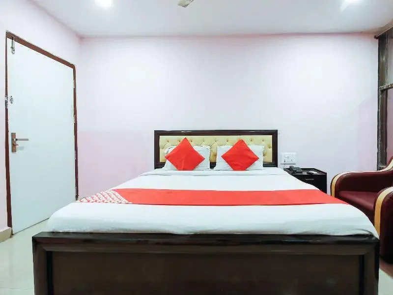 OYO 66862 Hotel Diamond Park