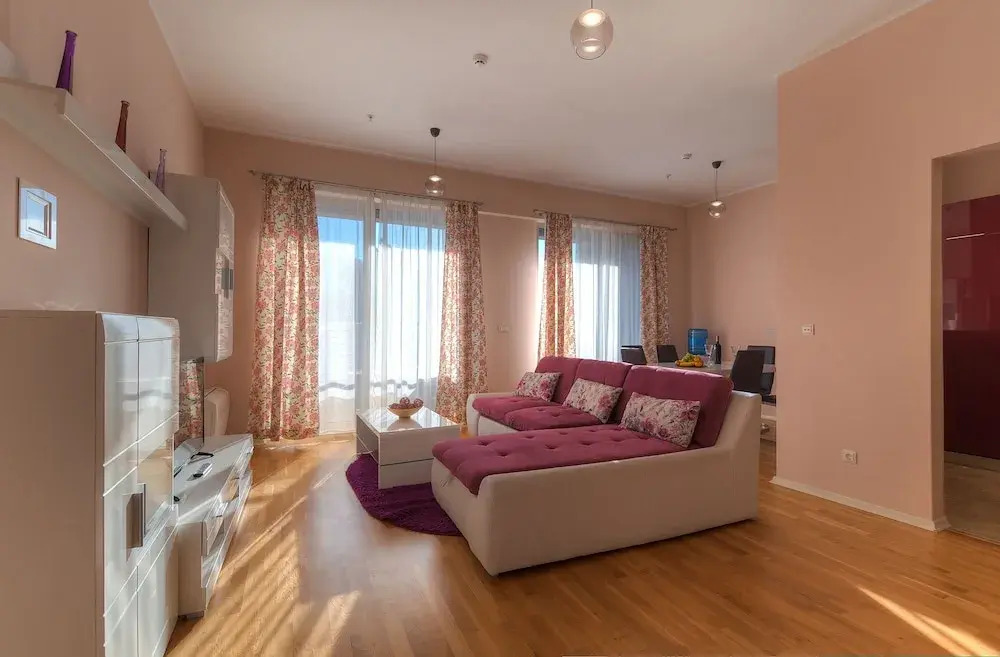 Sea View Apartments MonteBook