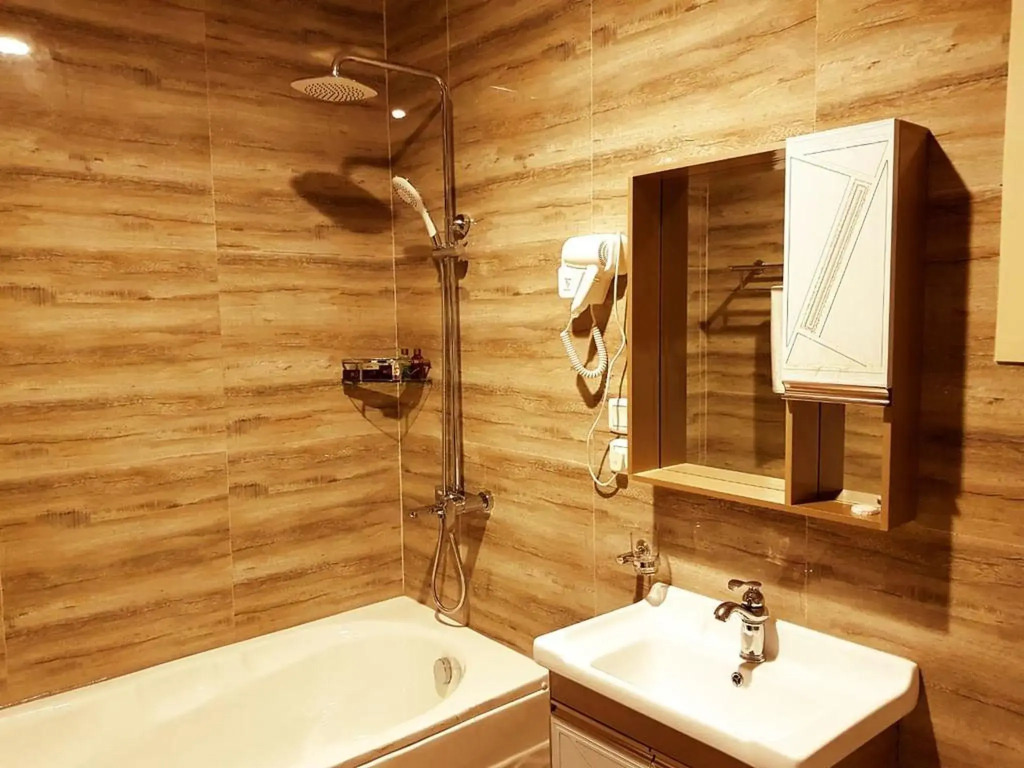 Отель Areen Hotel