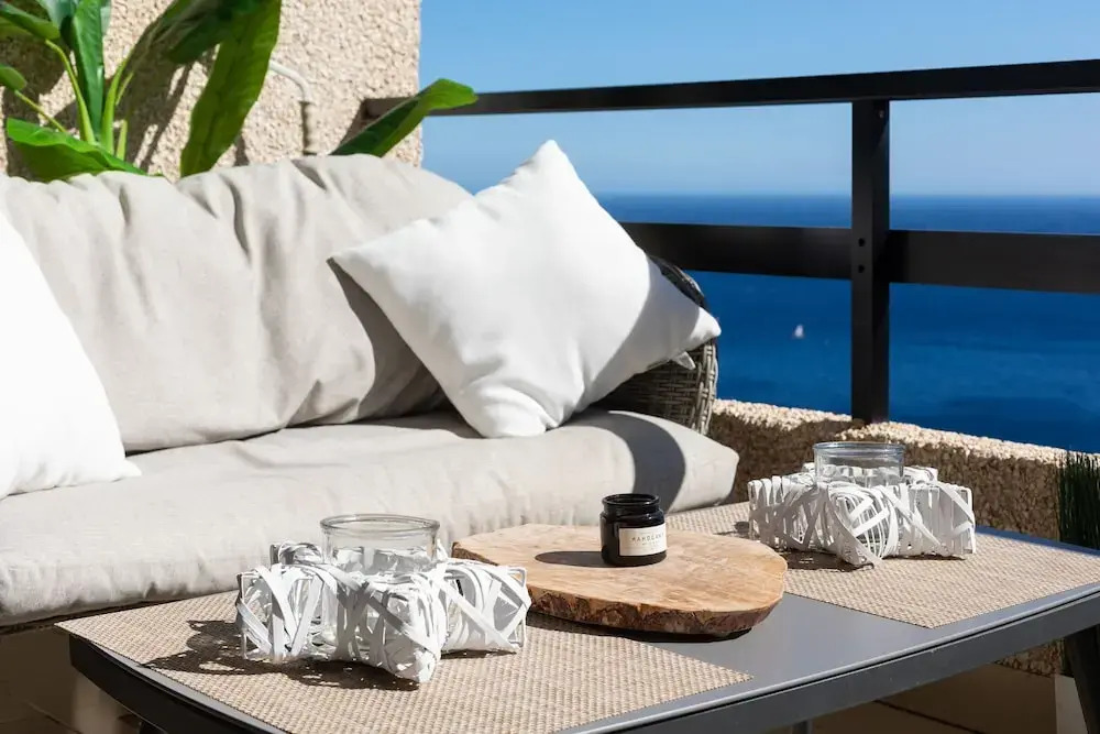 HomeLike Beautiful View Of The Bay & Wifi