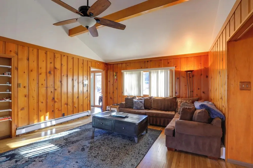 Easy Access to I-25 & I-76: North Denver Retreat!