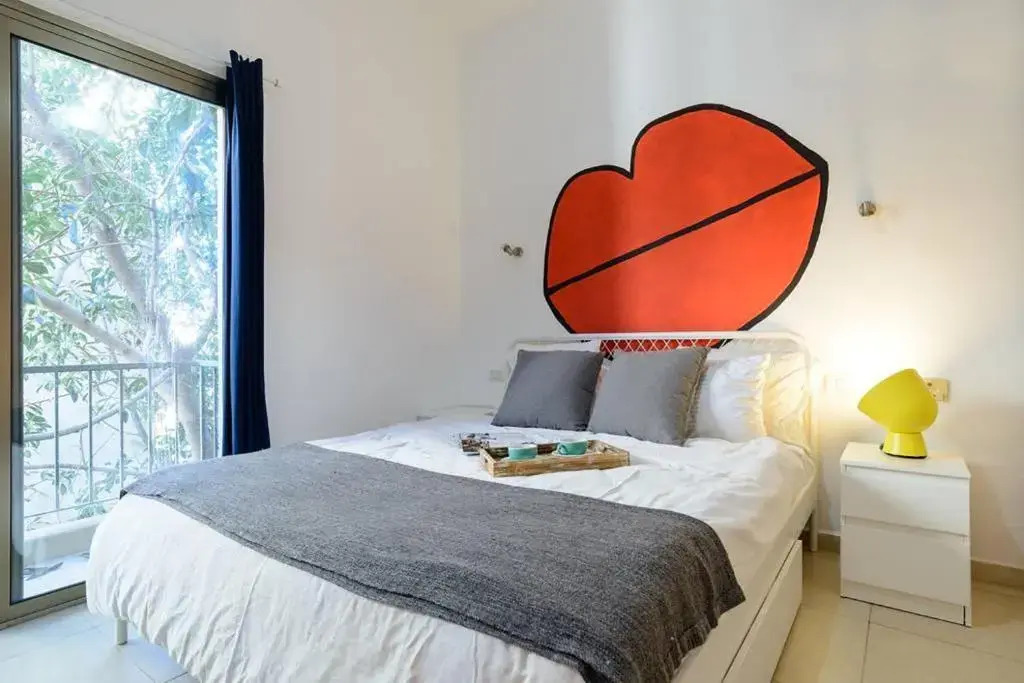 Design Apartments by the Beach in TLV