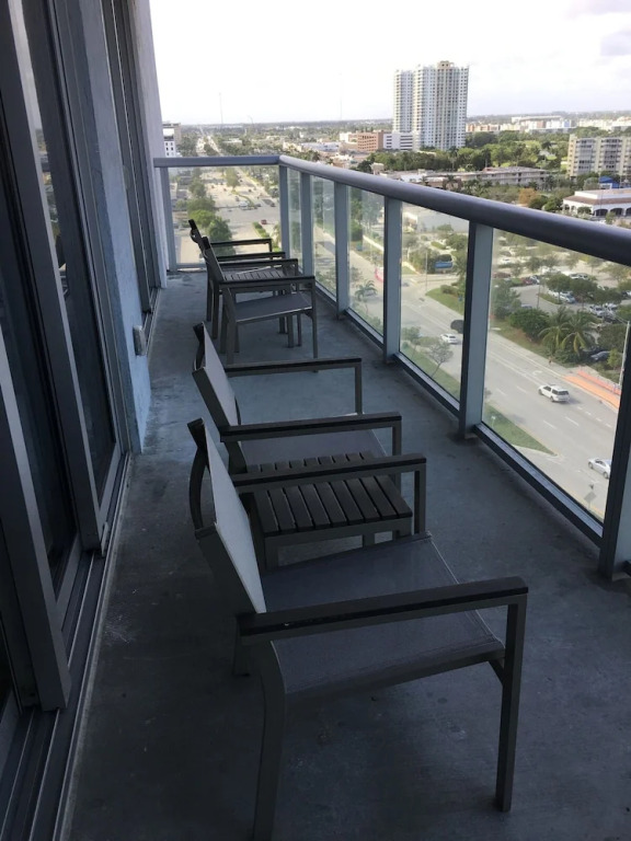 Beachwalk Condo With Beach Club 2bed 2bath