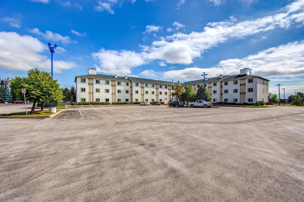 Motel 6-Burlington, ON - Toronto West - Oakville