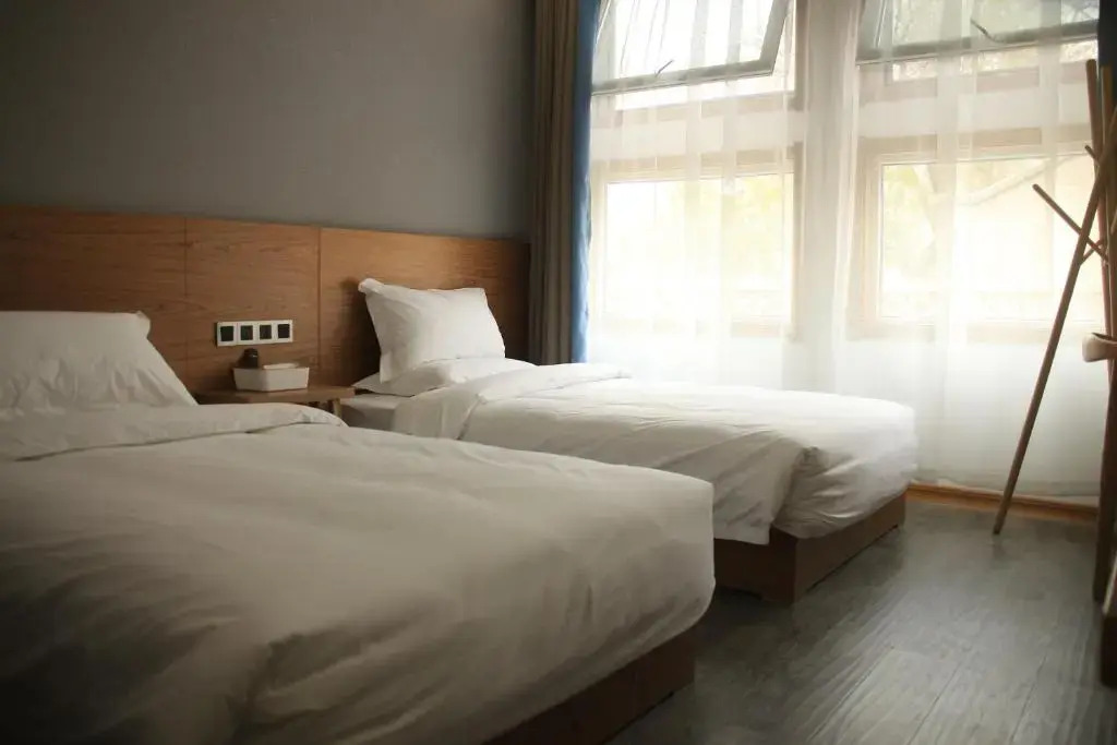 First Sight Hotel,Next to Yingtianmen Imperial City,Free Airport and High-Speed Rail Station Pickup