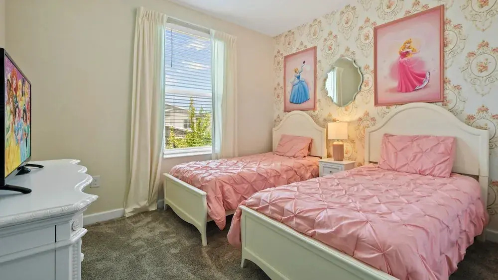 Storey Lake 6BR Cozy Home Private Pool Near Disney