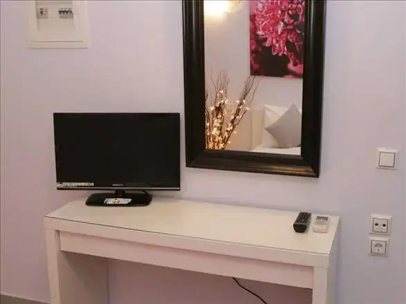 Studios Ioulia