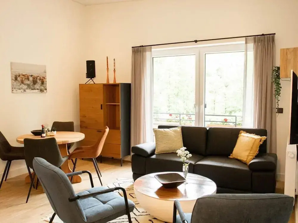 Modern Flat on the ski Slope in Niedersfeld