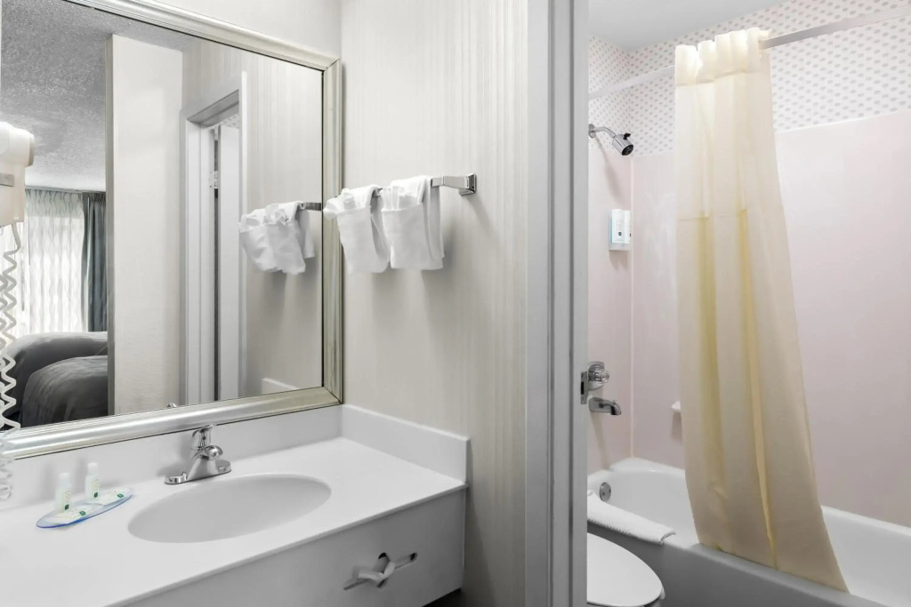 Quality Inn Northlake