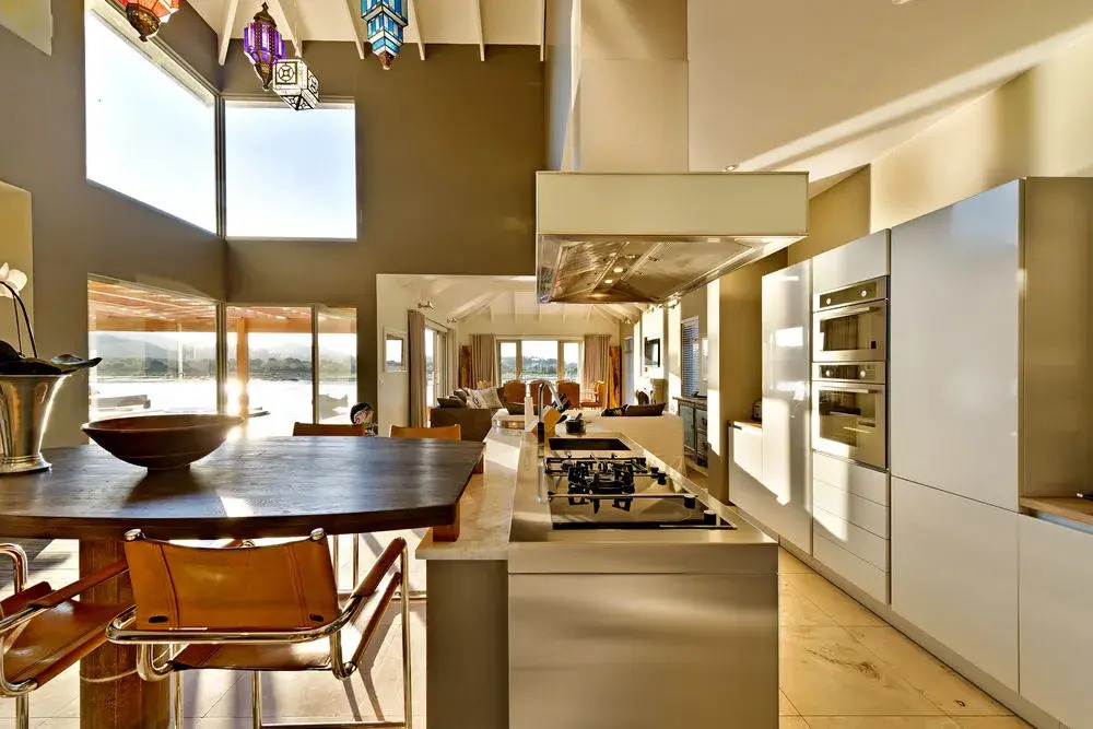 Plett Lagoon Villa