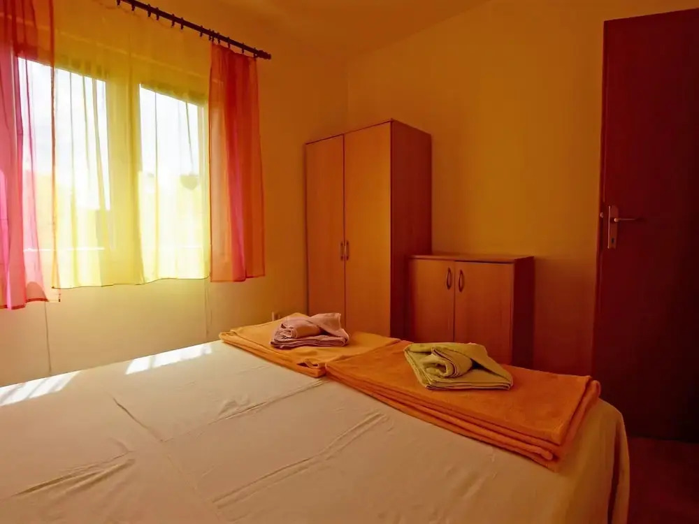Apartments Pinka 30 M From The Sea