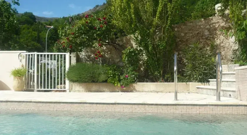 Maison Rose