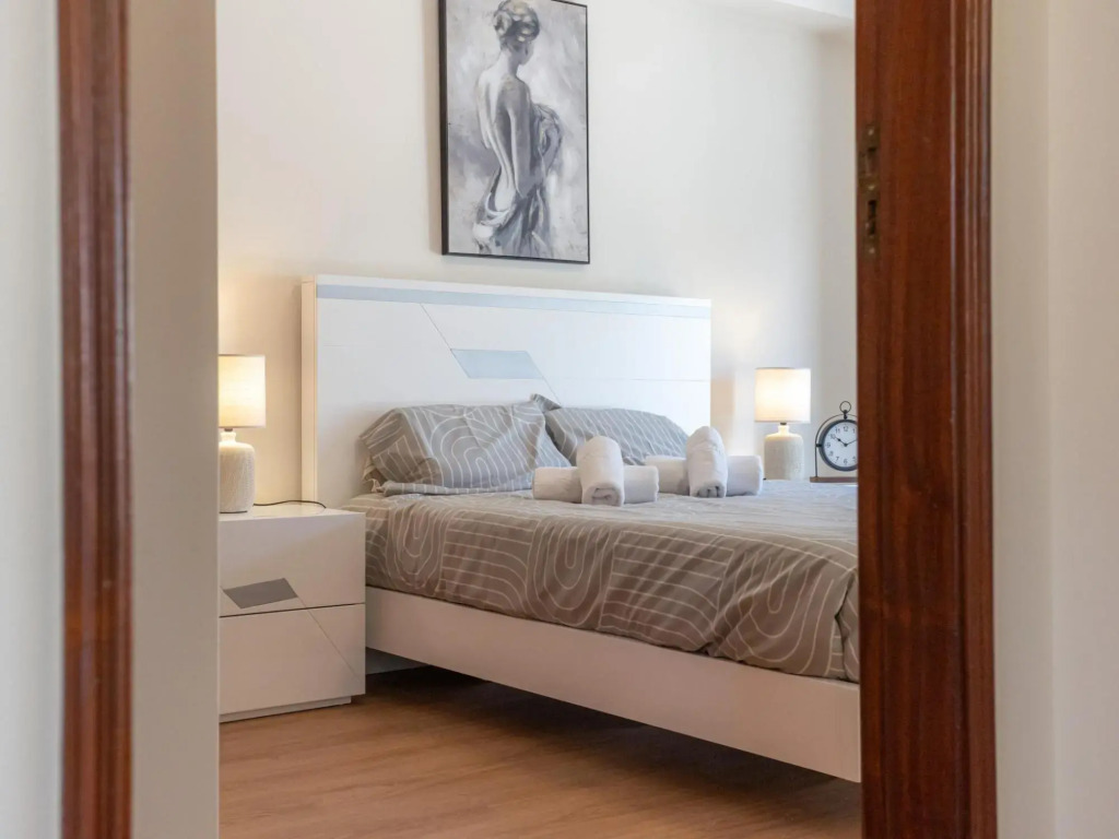 Terrace Beach Apartment by Rent4all