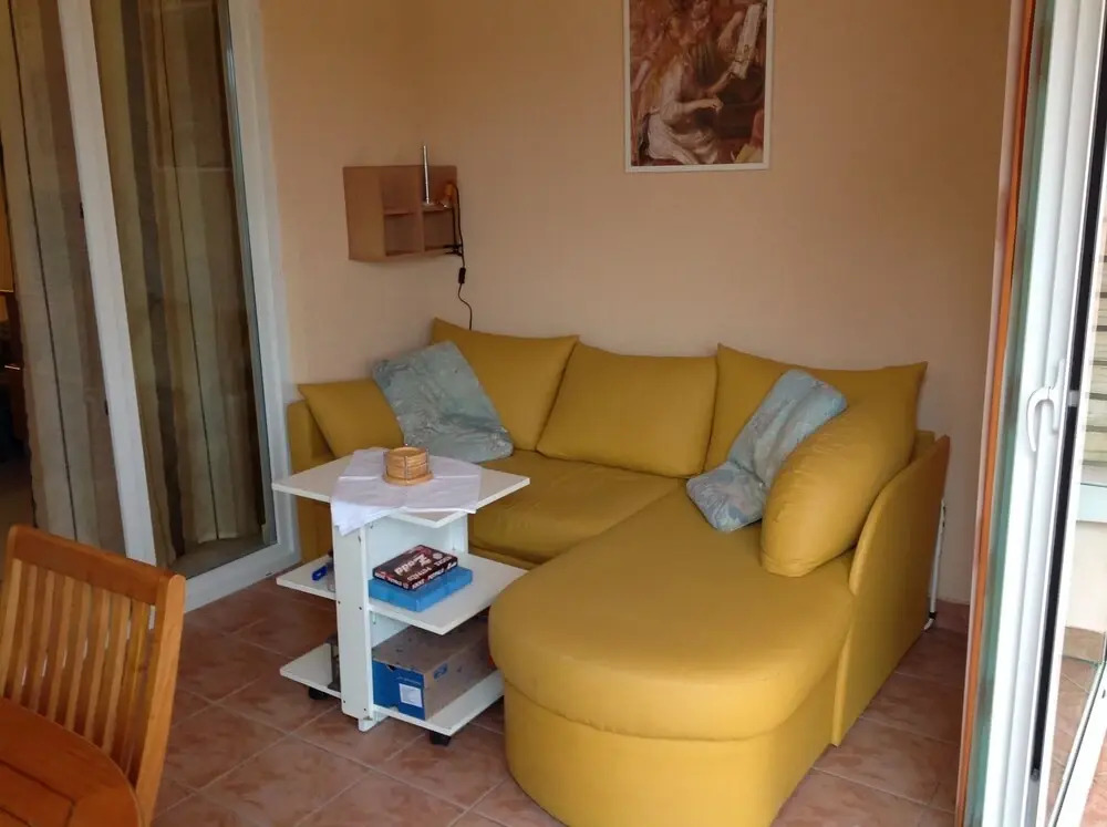 Apartment With 2 Bedrooms in Novalja, With Enclosed Garden and Wifi -