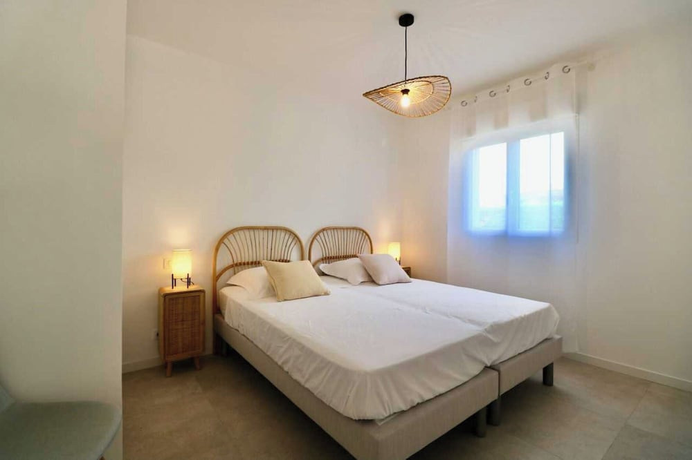 Bright House - AC - 2br-4p - Gassin