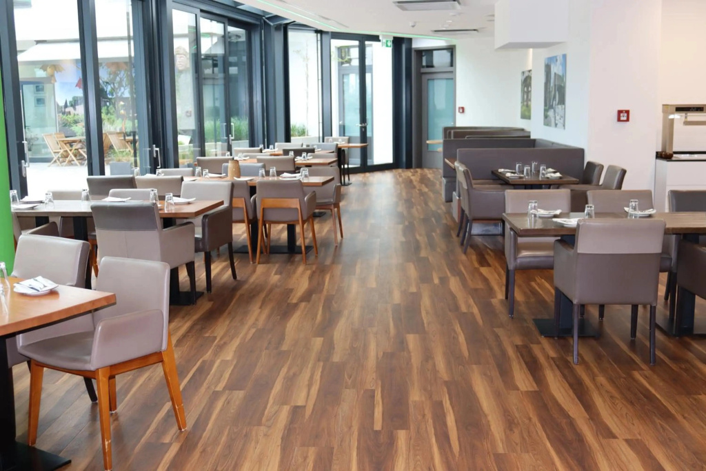 EINSTEIN Hotel am Römerpark