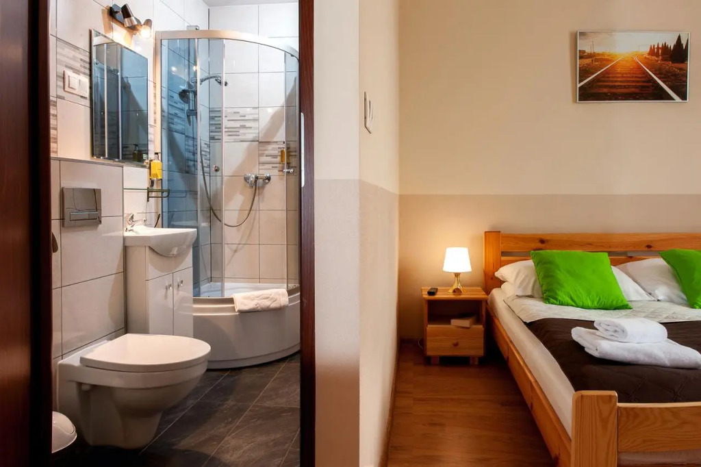 Station Aparthotel