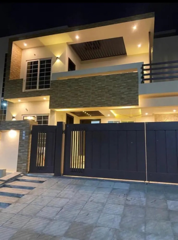 Continental boutique House