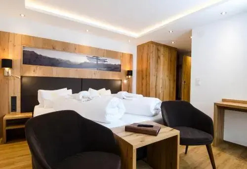 Hotel Garni Siegele - inklusive Silvretta-Card PREMIUM