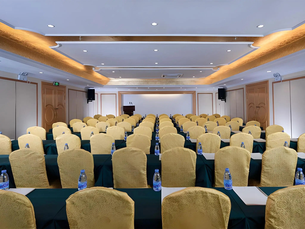 Vienna Hotel (Gongcheng Tianjie)