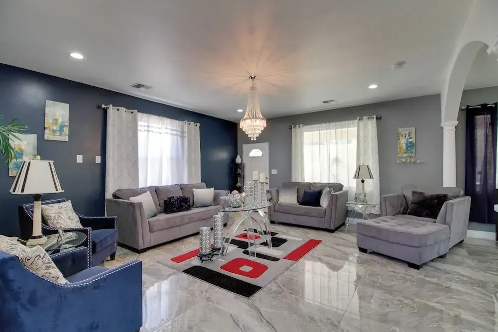 3 Mi to Rio Grande: Albuquerque Home w/ Balcony