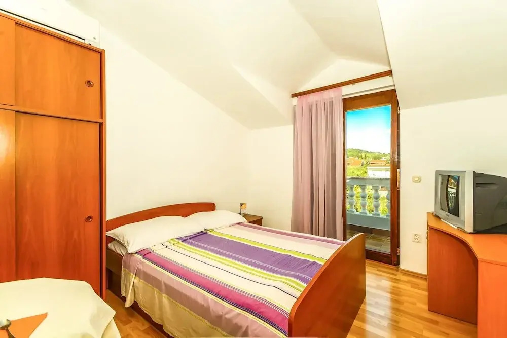 Rooms and Apartments Friganović
