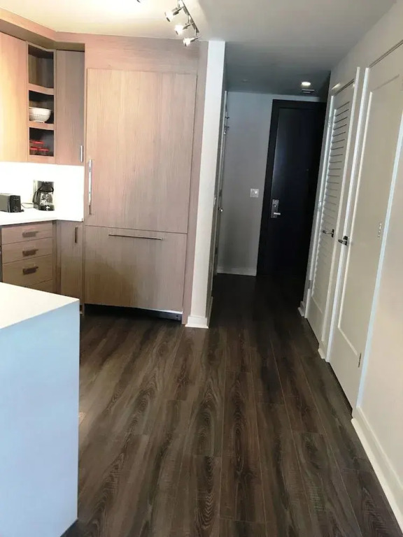 Weichert Suites in Bethesda
