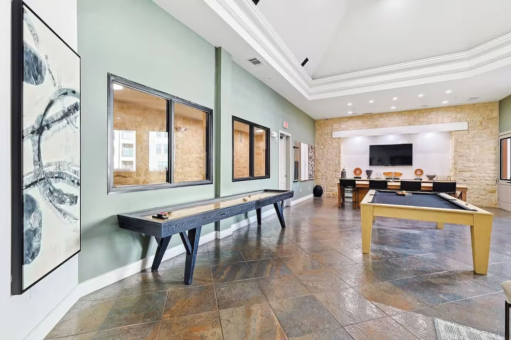 Lux 1B1B with Pool Near Legacy West