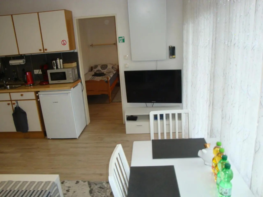 Tac Home 2-Zimmer Wohnung