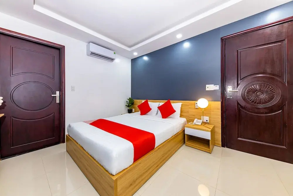 Tripgo Hotel And Apartment by OYO Rooms
