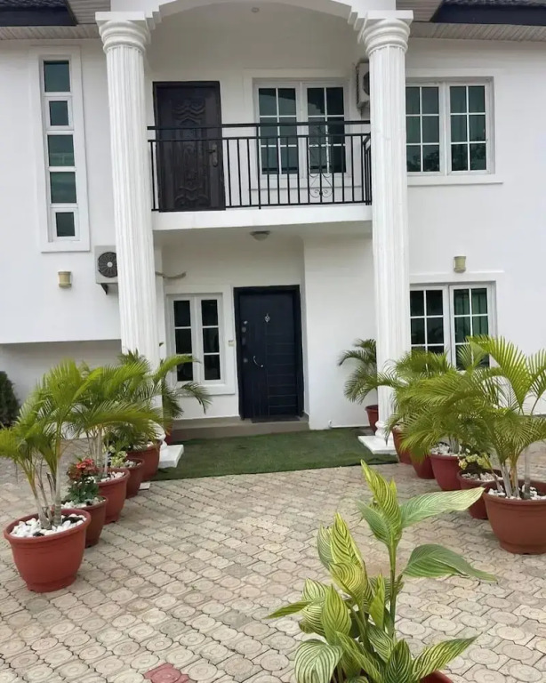 Light Ville Apartment and Suites